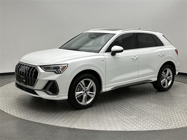 2024 audi q3 45 s line premium plus