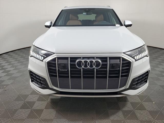2023 audi q7 45 premium plus