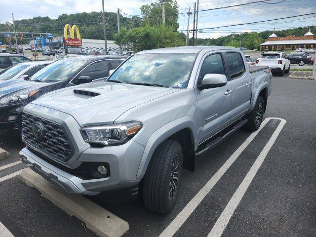 2022 toyota tacoma trd sport