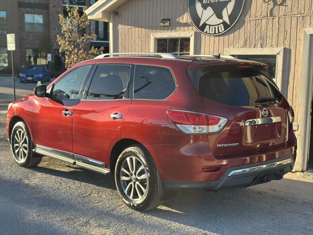 2013 nissan pathfinder le