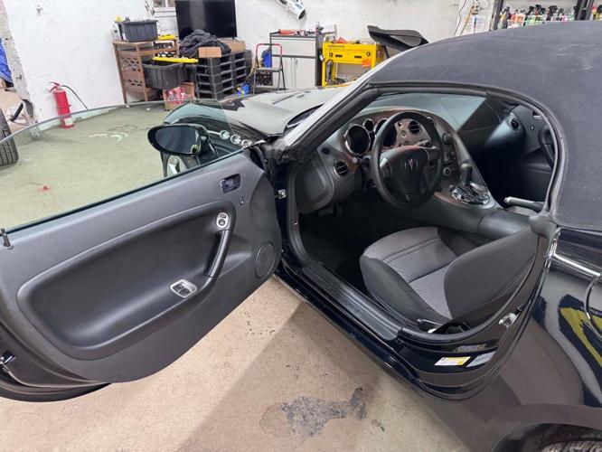2008 pontiac solstice in edison, new jersey