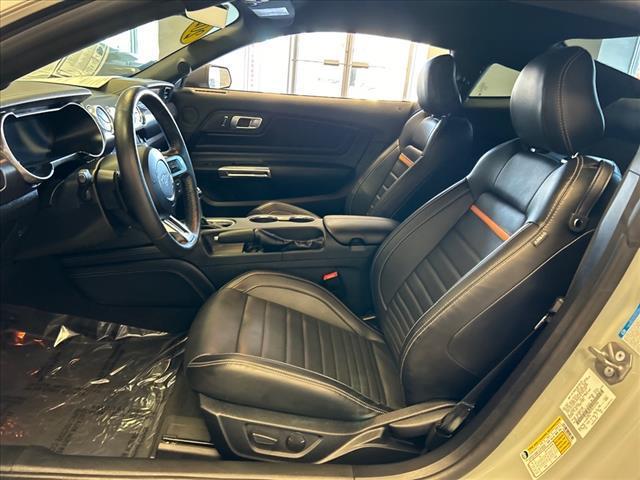 2022 ford mustang mach 1 fastback