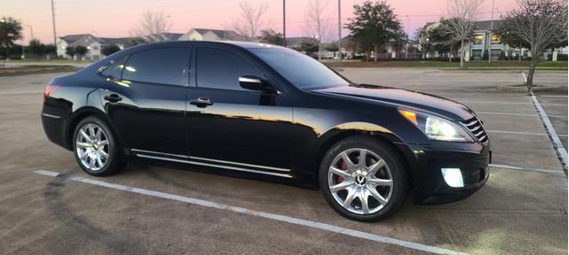 2013 hyundai equus signature