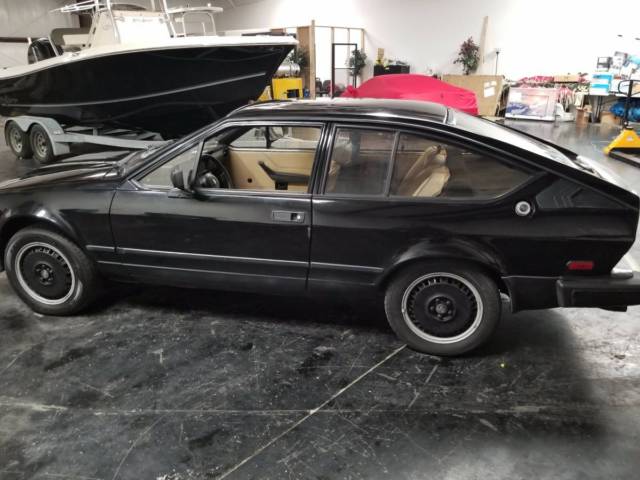 1984 alpha romeo gtv6, 2.5 liter, black/tan, runs and drives