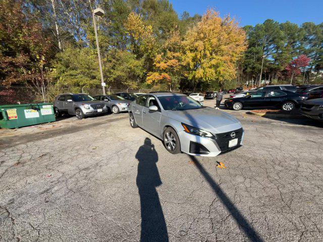 2023 nissan altima s fwd