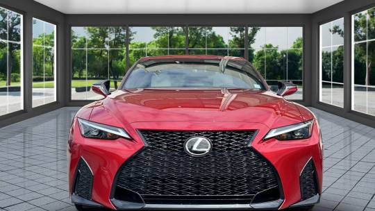 2021 Lexus IS