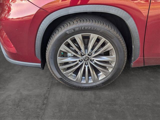 2021 toyota highlander platinum