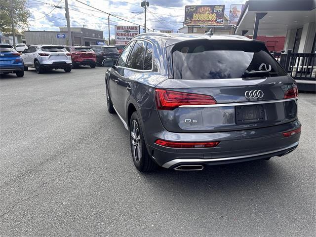 2022 audi q5 45 s line premium