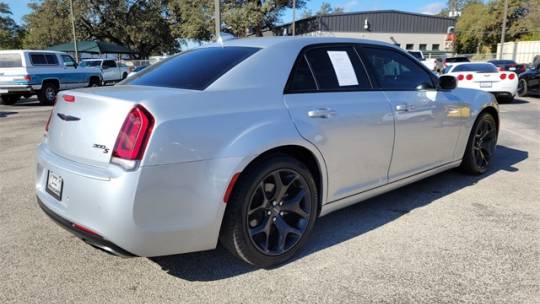 2021 Chrysler 300
