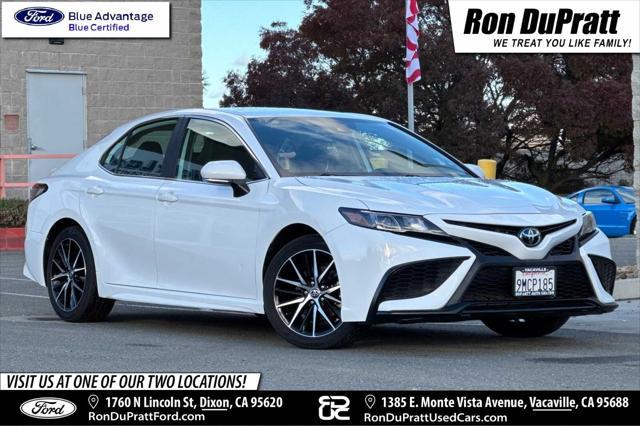 2023 toyota camry se