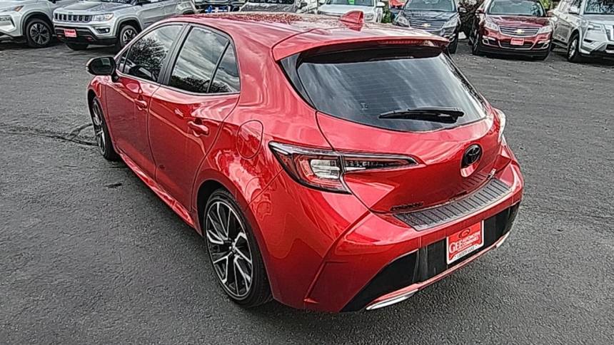 2022 toyota corolla hatchback xse