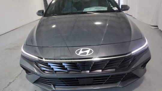 2025 Hyundai Elantra