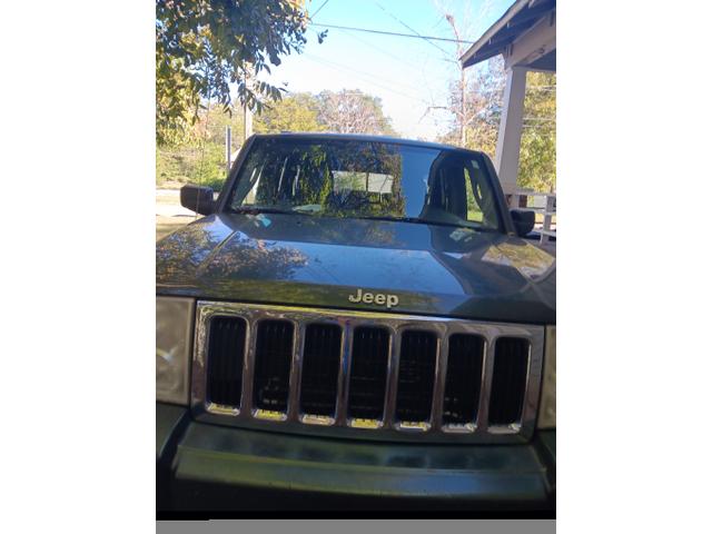 2007 jeep commander sport