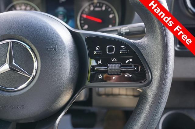 2023 mercedes-benz sprinter 2500 standard roof