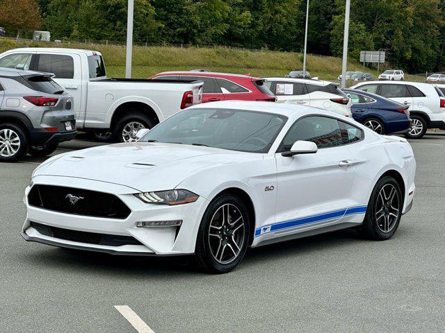 2022 ford mustang gt