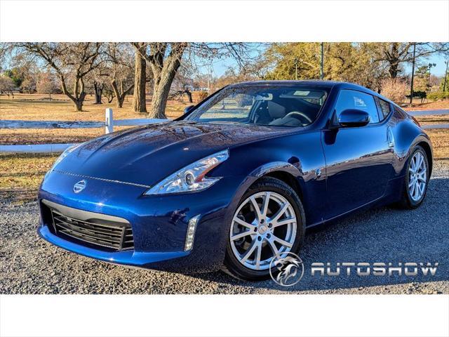 2017 nissan 370z sport tech