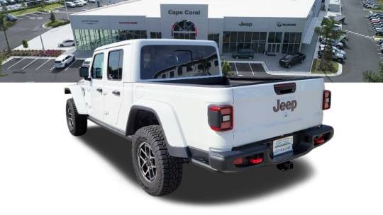 2024 Jeep Gladiator