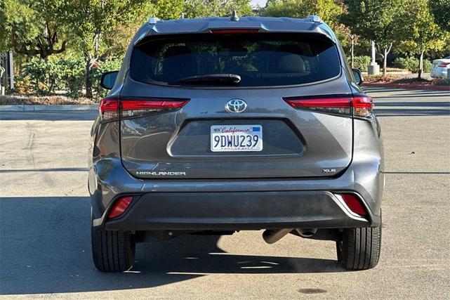 2023 toyota highlander xle