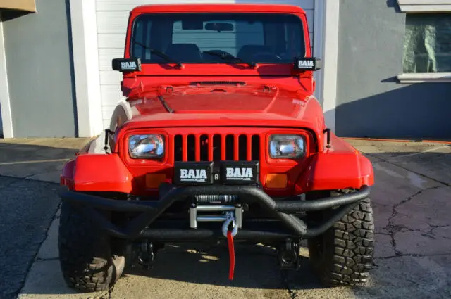 1989 fully restored jeep wrangler renegade yj 6-cylinder hard top and hard doors