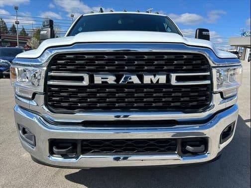 2023 ram 3500 big horn in dry fork, kentucky
