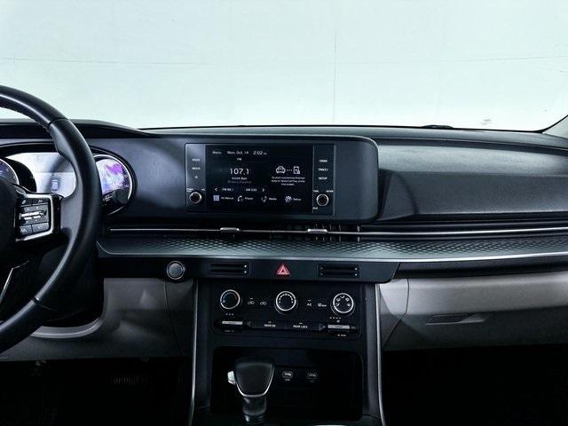 2023 kia carnival lx