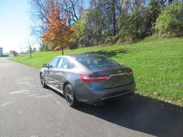 2018 toyota avalon in minneapolis, minnesota