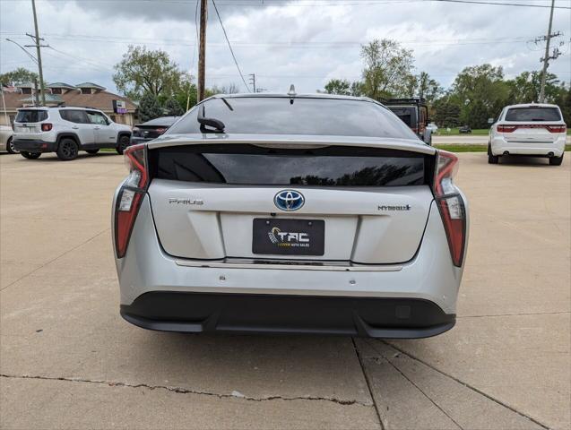2017 toyota prius four touring