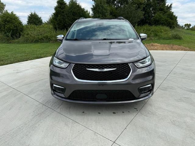 2023 chrysler pacifica limited