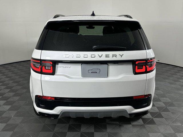 2024 land rover discovery sport core s