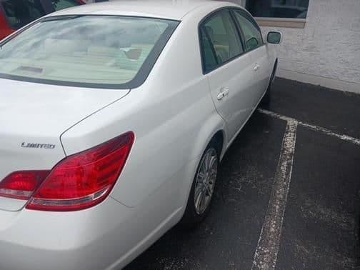 2006 toyota avalon xl in sheboygan, wisconsin