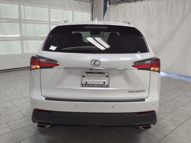 2017 lexus nx 200t base