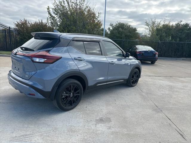 2024 nissan kicks sr