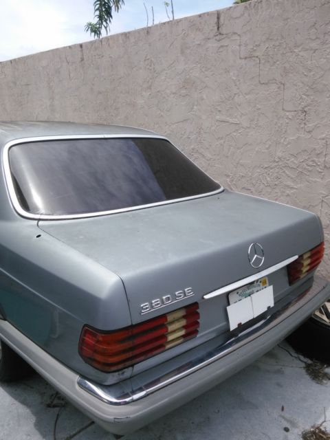 mercedes-benz 380se 1984 4 door sedan; e-mailed offers will be considered