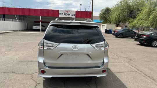 2019 Toyota Sienna