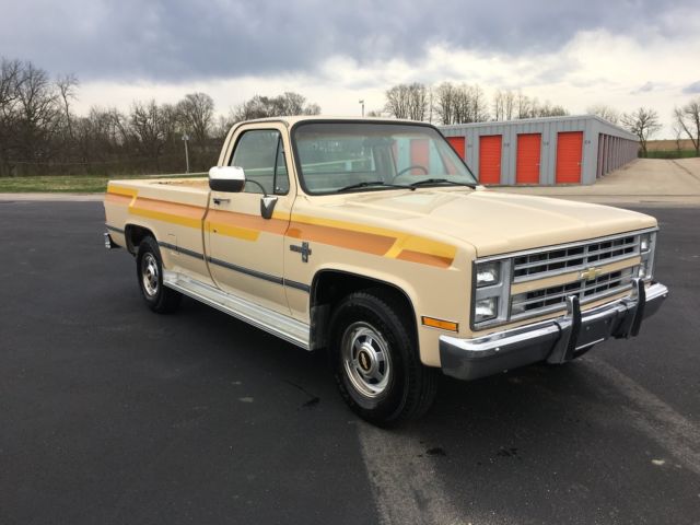 1987 chevy pickup no reserve