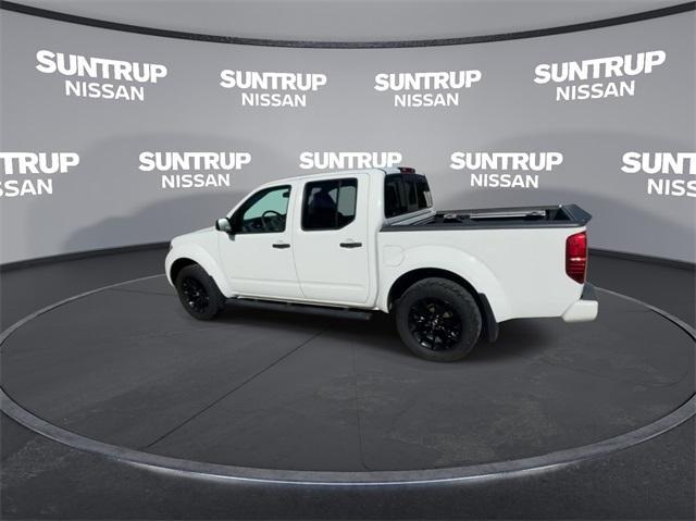 2021 nissan frontier sv