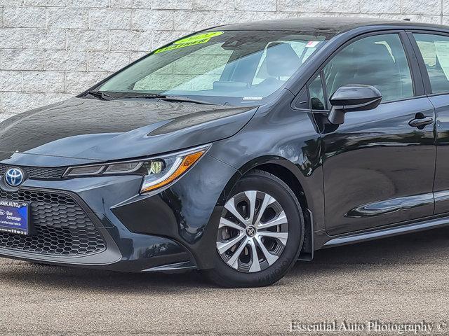 2022 toyota corolla hybrid le