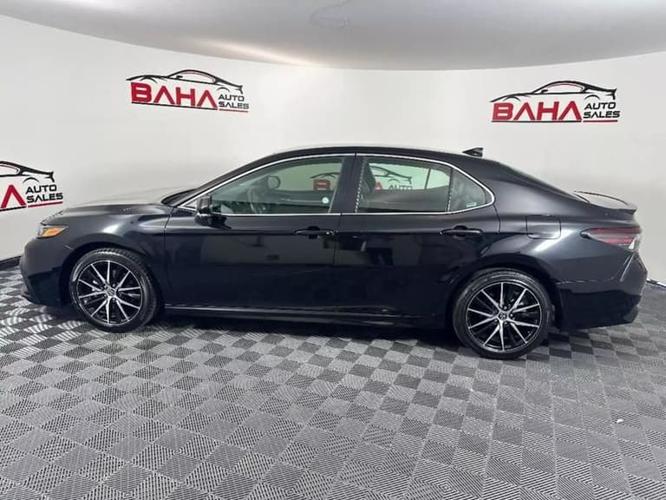 2023 toyota camry se sedan 4d in chicago, illinois