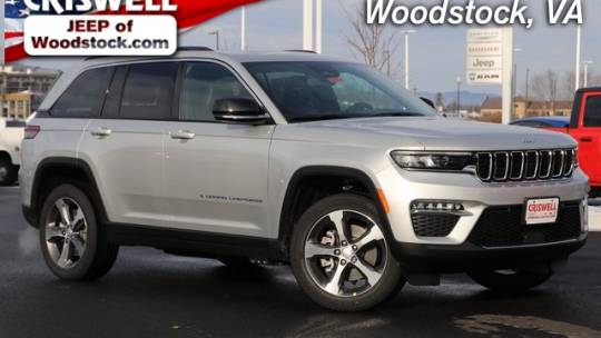 2024 Jeep se