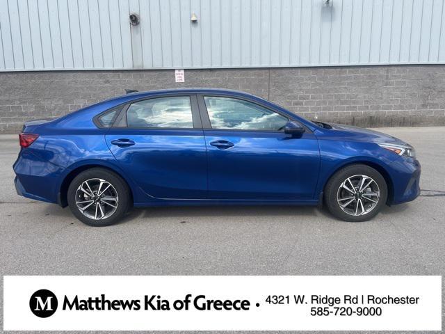 2022 kia forte lxs