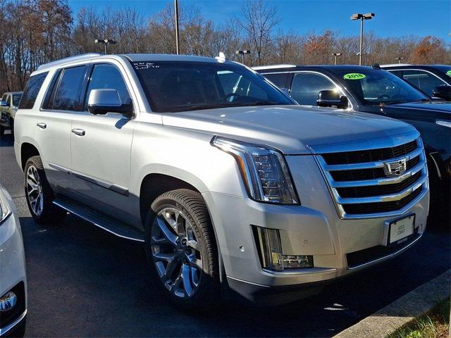 2017 cadillac escalade luxury