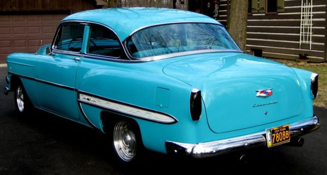 1954 2 door post stunning turquoise/restored int,350 gm crate v-8,350 auto,3.73