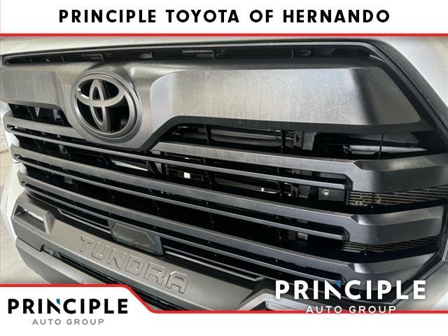 2022 toyota tundra sr5