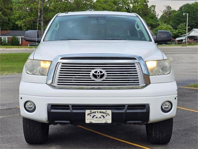 2013 toyota tundra in hope mills, north carolina
