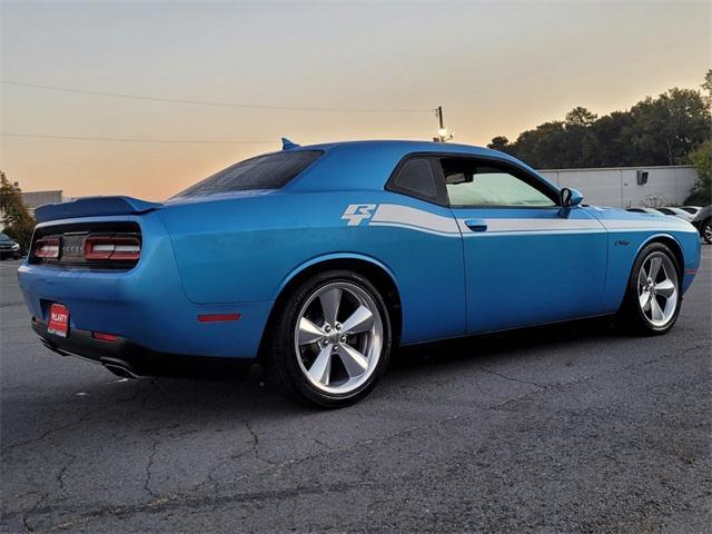 2016 dodge challenger r/t