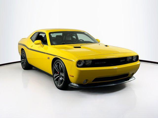 2012 dodge challenger srt8 392
