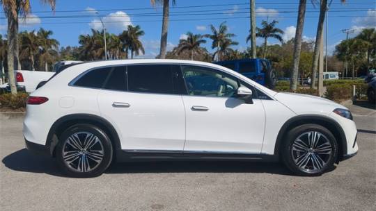 2023 Mercedes-Benz EQS SUV