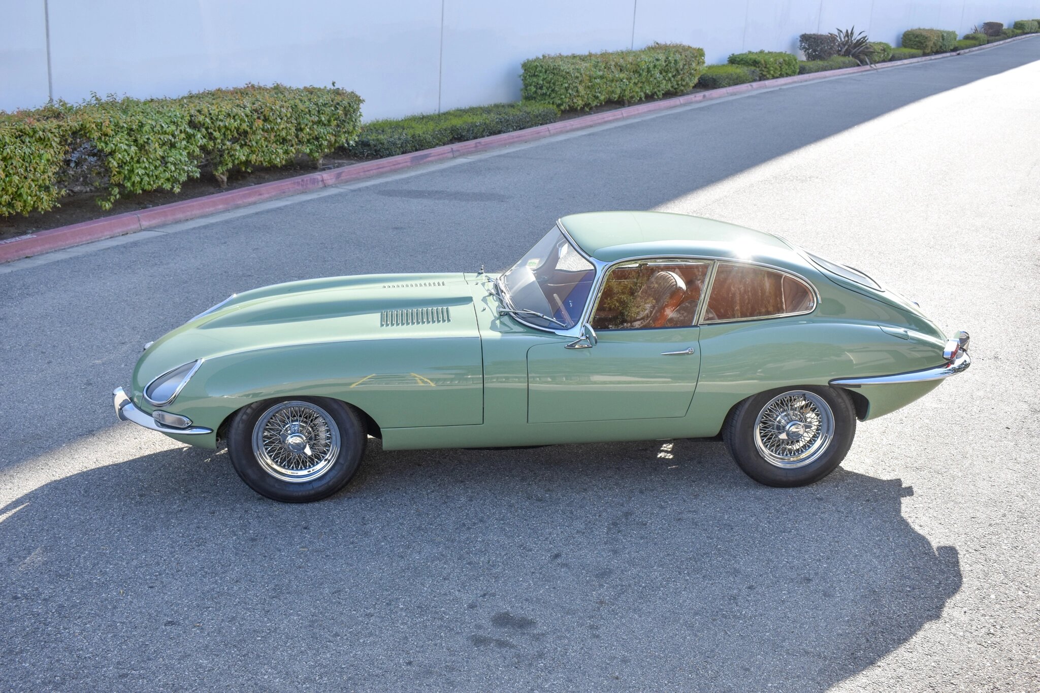 jaguar xke series i
