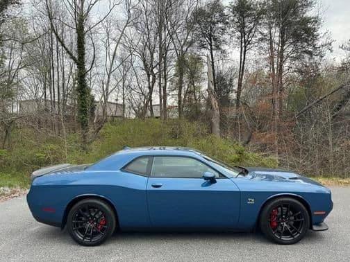 2022 dodge challenger r/t scat pack in blackburn, north carolina