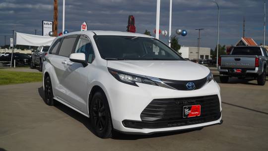 2023 Toyota Sienna